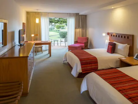 Camino Real Guadalajara - Photo 4