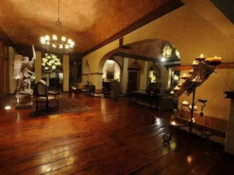 Cantesse Hotel - Photo 3