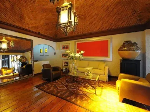 Cantesse Hotel - Photo 1