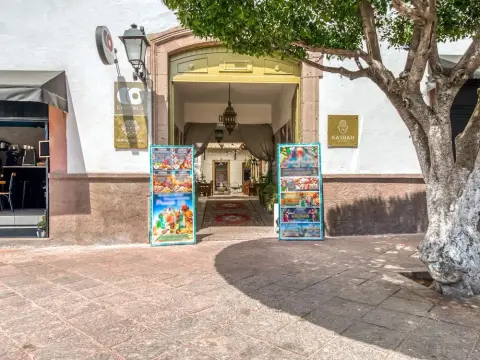 Capital O Hotel Riad Querétaro - Photo 1
