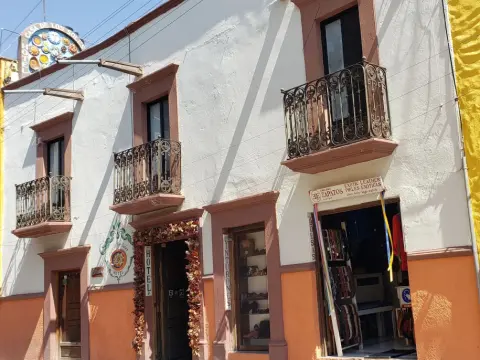 Casa de los Soles - Photo 1