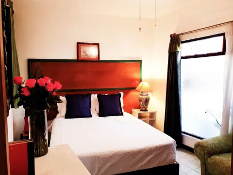 Casa de los Soles - Photo 3