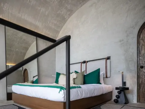 CASA DOM by HOLT - Photo 3