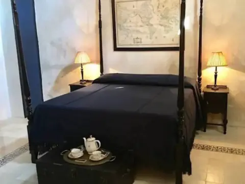 Coqui Coqui Meson de Malleville - Valladolid - Photo 3