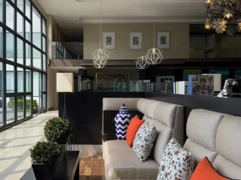 Courtyard Toluca Airport - Photo 2