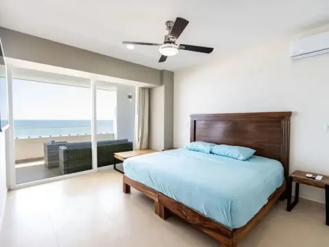 Cristal bay Apartments - Photo 1