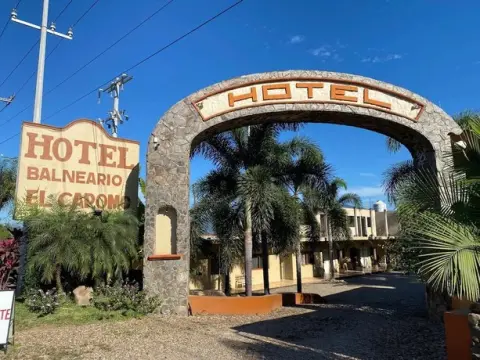 El Capomo - Photo 2