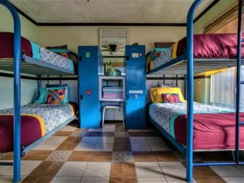 Ensenada Backpacker Hostel - Photo 3