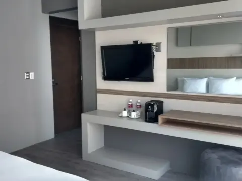 ESDUMA HK Hotel Pachuca - Photo 3