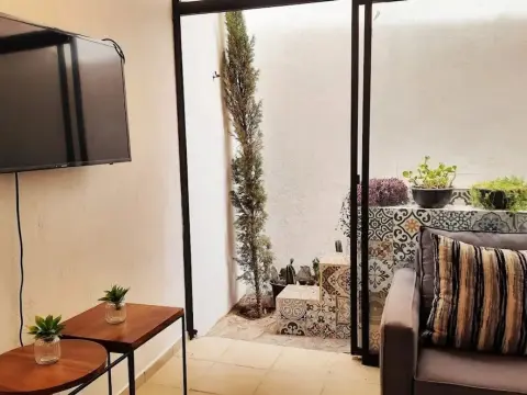 Exclusivo Bugambilias LukasaHome alberca - Photo 3