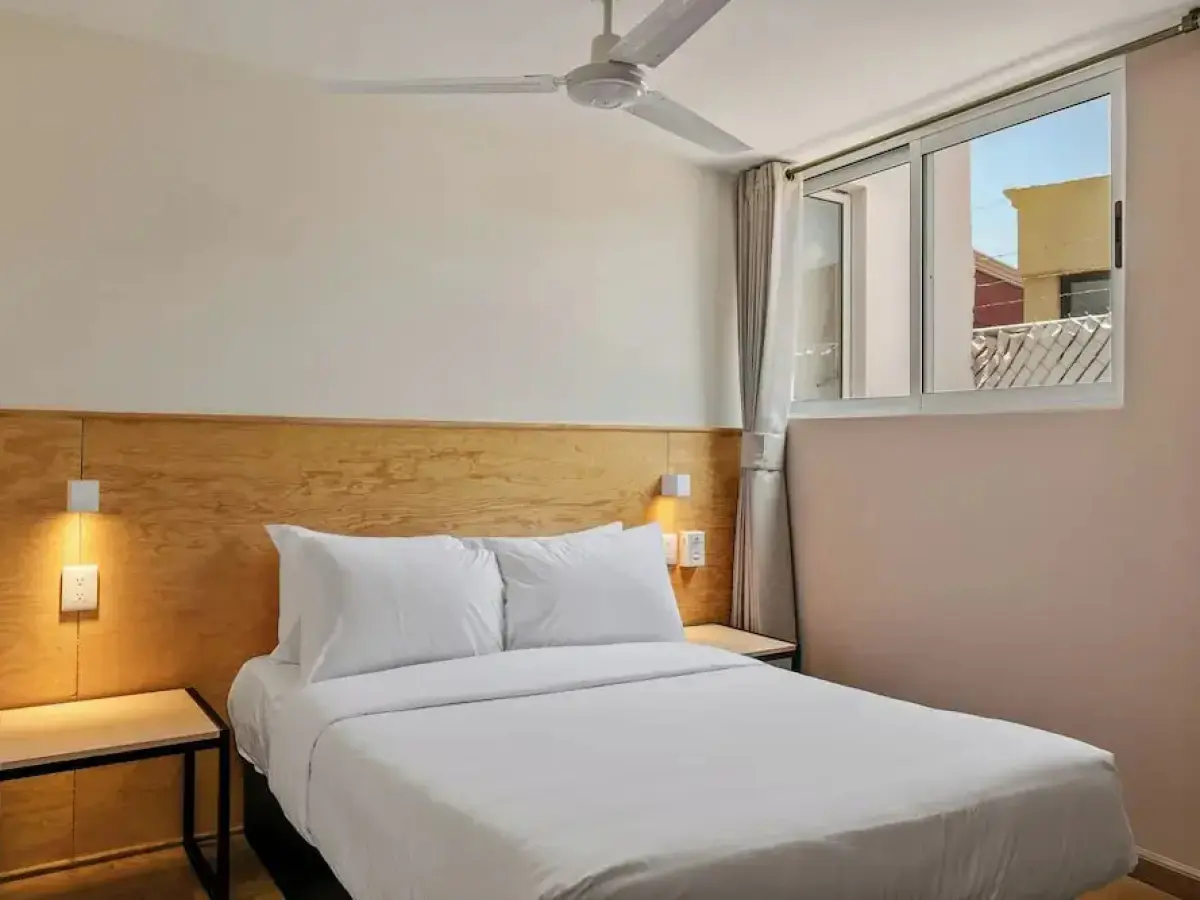 Ezequiel Montes By Homirent