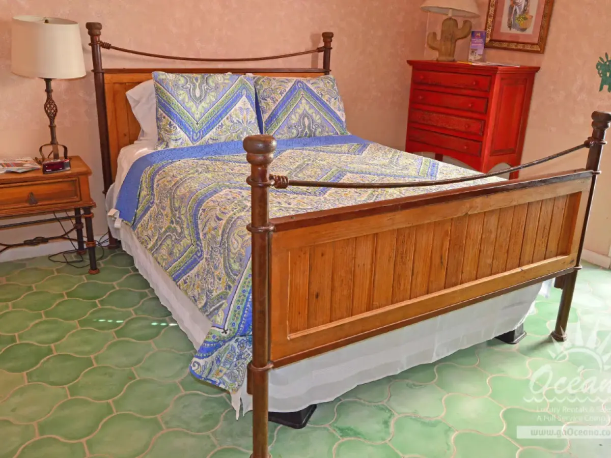 Hacienda del Mar Courtyard by RedAwning