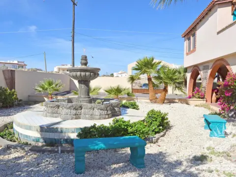 Hacienda del Mar Courtyard by RedAwning - Photo 4