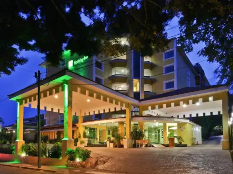 Holiday Inn Cuernavaca - Photo 1