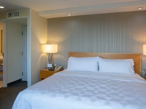 Holiday Inn Cuernavaca - Photo 3