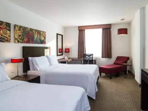 Holiday Inn Express Guadalajara Uag - Photo 3