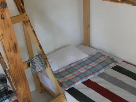 Hostal Katrin Poshtel - Photo 3