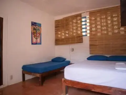 Hostal Shalom - Photo 3