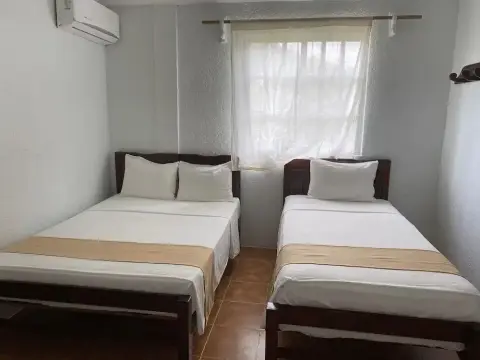 Hotel Adoquin - Photo 2