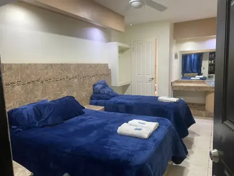 Hotel Angeles - фото 3