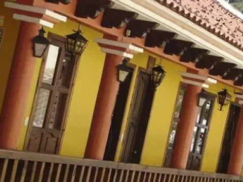 Hotel Arcos del Carmen - Foto 1