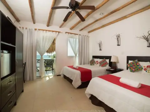 Hotel Arenas - Photo 4