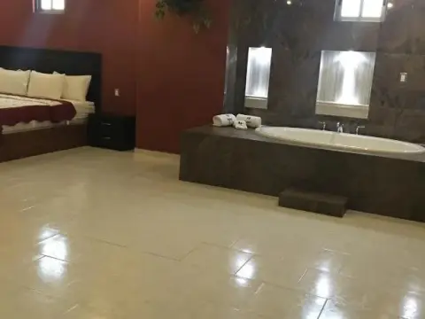 Hotel Baku Kurae Inn - Photo 1