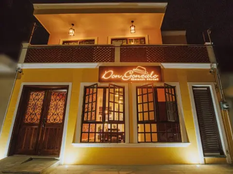 Hotel Beach Don Gonzalo - Photo 1