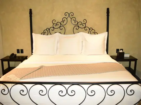 Hotel Bouquet (Adults Only) - Photo 3