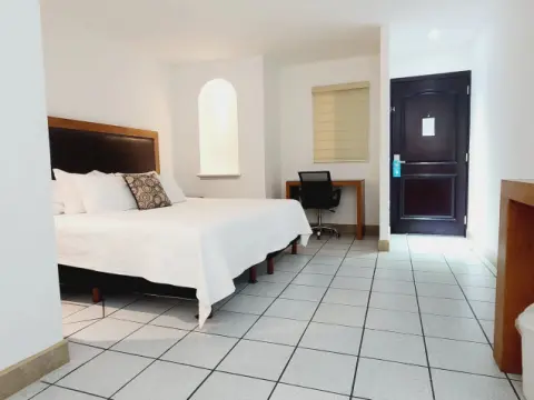 Hotel Boutique Plaza Doradas - Photo 4