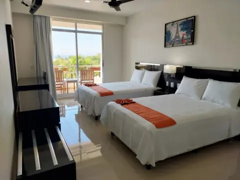 Hotel Brisa Color Esmeralda - Photo 4