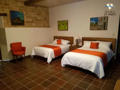 Hotel Casa De Los Rombos - Photo 3