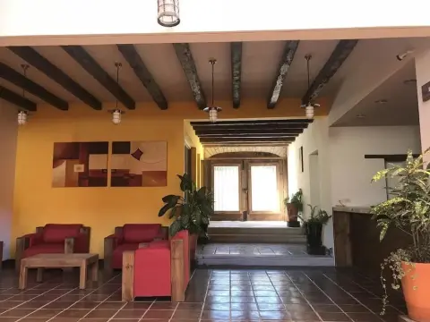 Hotel Casa De Los Rombos - Photo 2