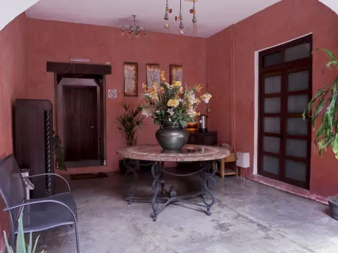 Hotel Catedral - Photo 2