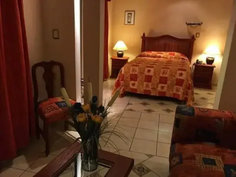 Hotel Condesa - Photo 3