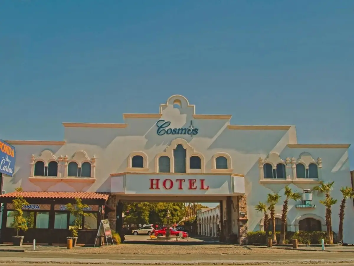Hotel Cosmos Don Carlos