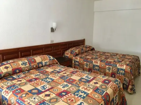 Hotel del Valle - Photo 3