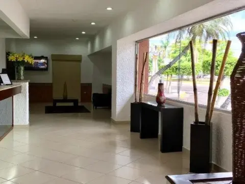 Hotel del Valle - Photo 2