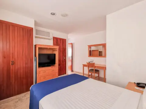 Hotel Don Miguel - Photo 4