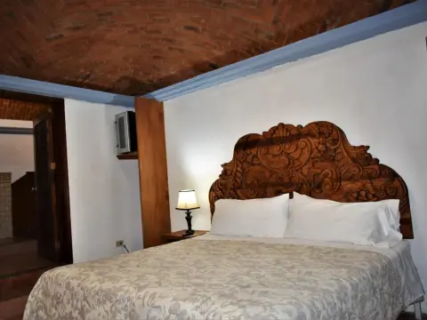 Hotel Eden de los Angeles - Photo 1