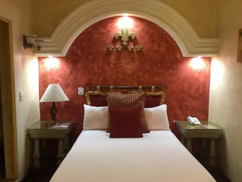 Hotel Elena - Photo 3