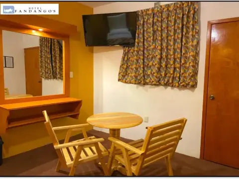 Hotel Fandangos - Photo 4
