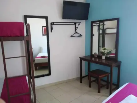 Hotel Flor - Photo 4