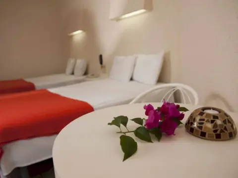 Hotel Hacienda Del Rio - Photo 3