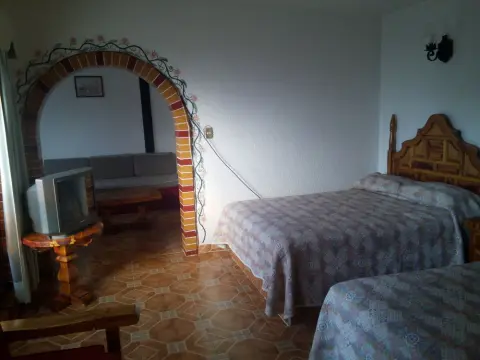 Hotel Ideal - Photo 3