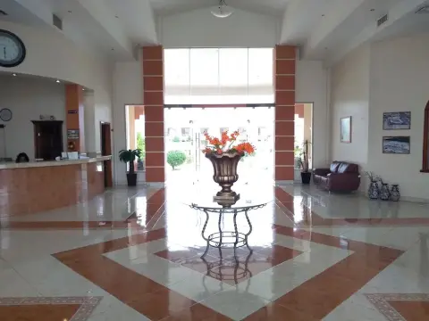 Hotel Jimenez Plaza - Photo 2