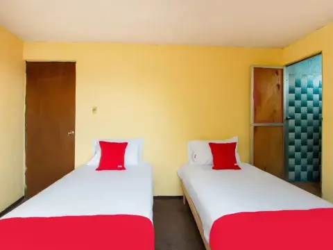 Hotel JL Candy - Photo 1