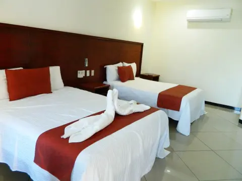 Hotel Keyri - Photo 4