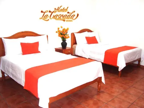Hotel La Cascada Oaxaca - Photo 2