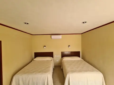 Hotel La Piramide Izamal - Photo 2